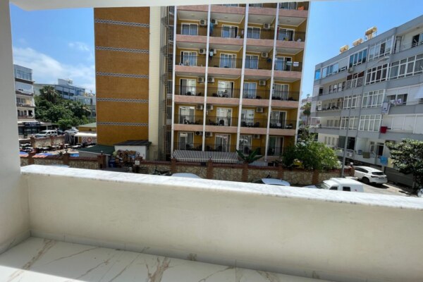 2+1 NEW RENOVATED FLAT FOR SALE IN ALANYA DAMLATAŞ NEIGHBORHOOD