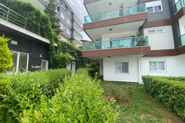 Our 2+1 Flat with 120 m2 Usage Area in Alanya Kestel is for Sale