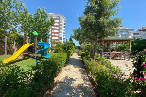 Our 3+1 Flat in Alanya Tosmur, 600 Meters from the Sea, is for Sale!