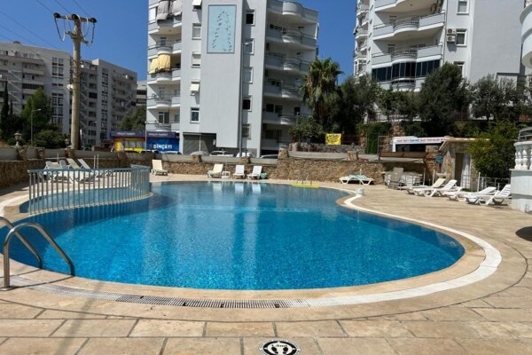 Our 4+1 Flat with 275 m2 Usage Area in Alanya Tosmur is for Sale