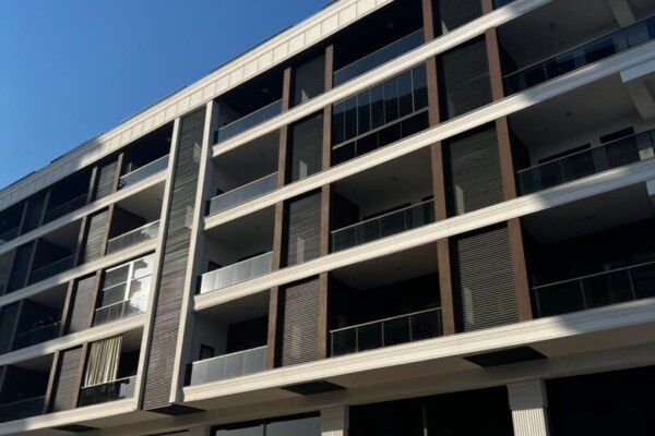 1+1 Flat for Sale in Mahmutlar, Alanya, 500 Meters from the Sea