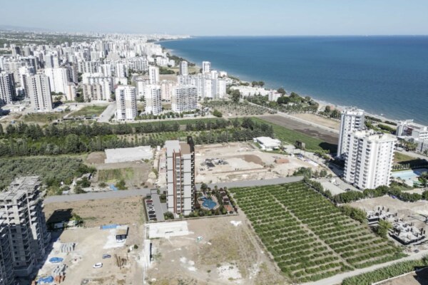 Mersin Tece'de Denize 300 Metre Mesafede Taksit Seçenekleriyle Satılık Daireler