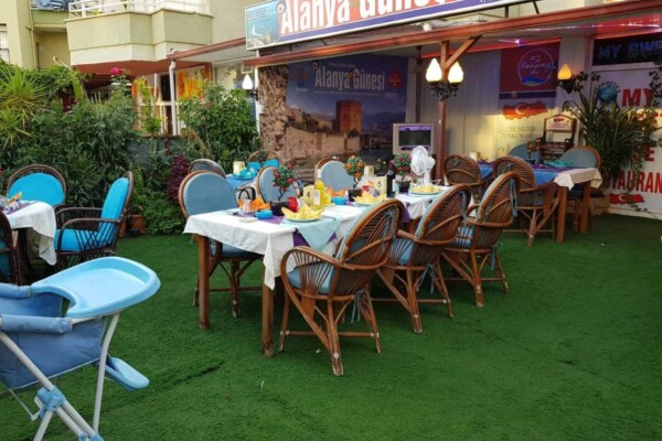 Alanya Tosmur’da Sezona Hazır, Devren Kiralık İşlek İşyeri