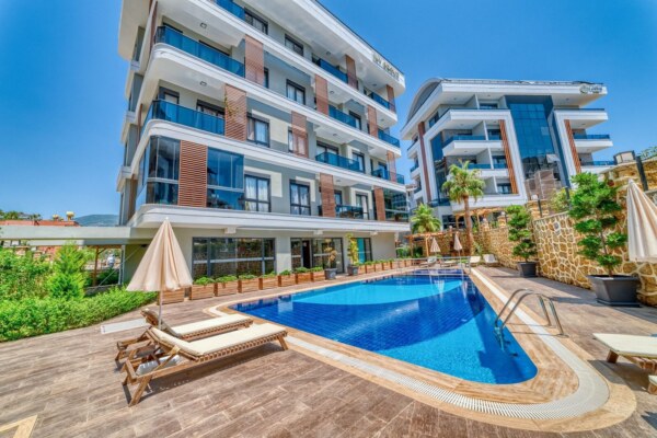 1+1 Apartment for Sale in Alanya Oba