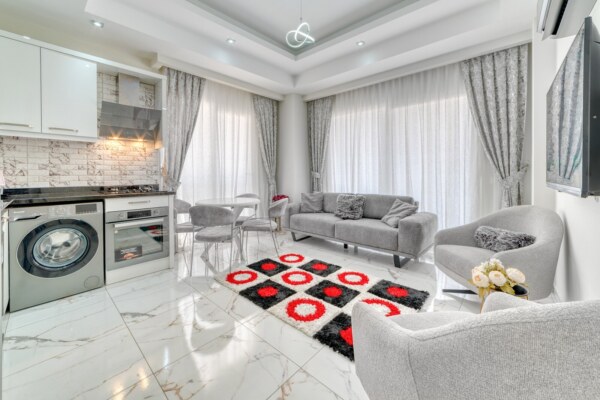 1+1 Brand New Flat for Sale in Alanya Güllerpınarı Neighborhood, 50 Meters from the Sea