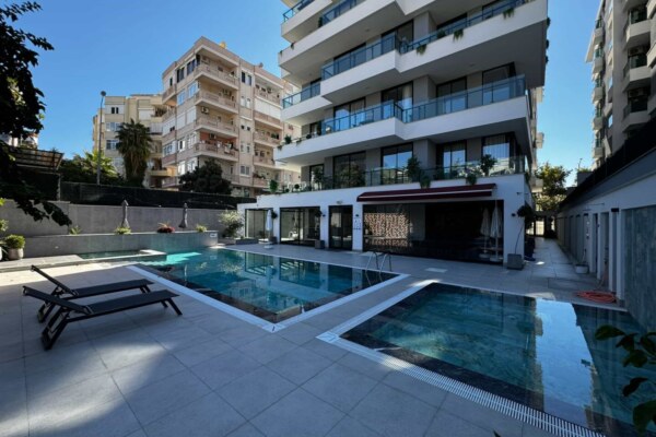 Alanya Saray Mahallesi Full Activity 1+1 Zero Flat For Sale