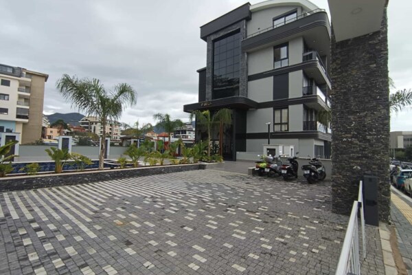 New Flat for Sale in Oba Neighborhood Iky Oba Park Point