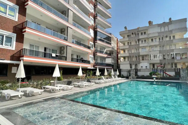 1+1 Apartment for Sale in Alanya Mahmutlar Suitable for Credit