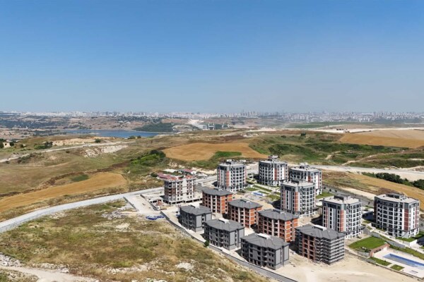 APARTMENTS FOR SALE IN ISTANBUL BAHÇEŞEHİR KILIÇ VADI