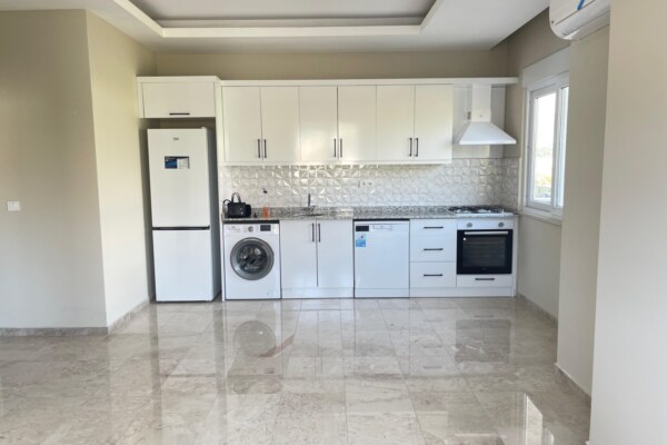 SPACIOUS BRAND-NEW 1+1 APARTMENT IN KARGICAK BARSEL-1 RESIDENCE